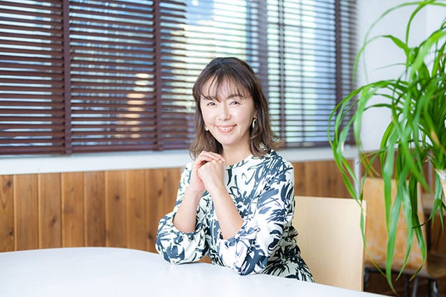 田中律子は現在何している？沖縄に移住後の二拠点生活を調査！